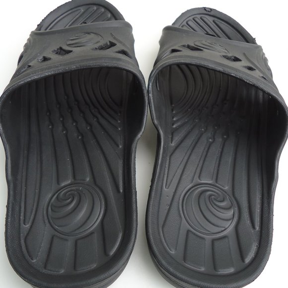 SIZE 10/11. Men\'s black slide, flip flops sandals. main image 4